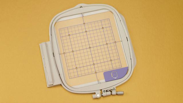 Embroidery_Frame_and_Grid_7x7_-_Babylock_BLMA-150